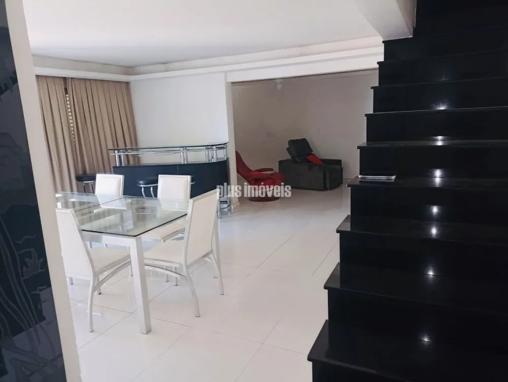 Apartamento, 3 quartos, 274 m² - Foto 1