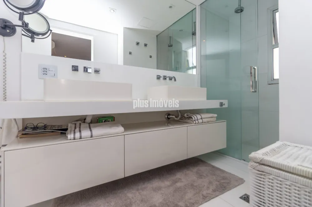Apartamento, 4 quartos, 254 m² - Foto 1