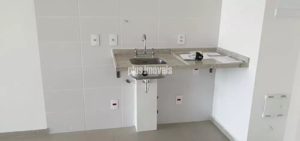 Apartamento à venda com 1 quarto, 38m² - Foto 2