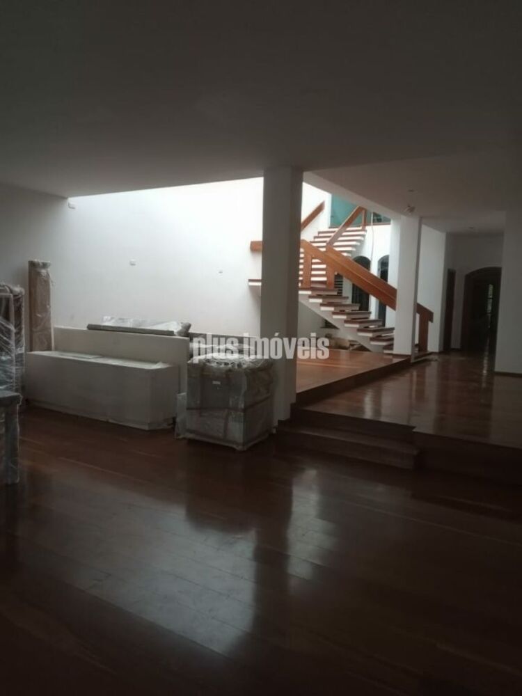 Casa, 4 quartos, 930 m² - Foto 1