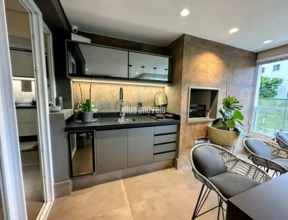 Apartamento, 3 quartos, 231 m² - Foto 1