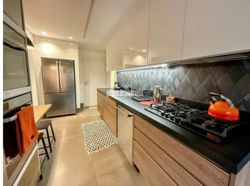 Apartamento, 3 quartos, 231 m² - Foto 5