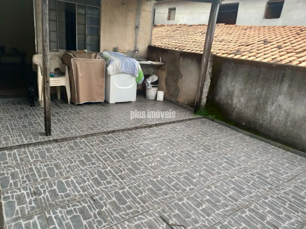 Casa, 4 quartos, 250 m² - Foto 1