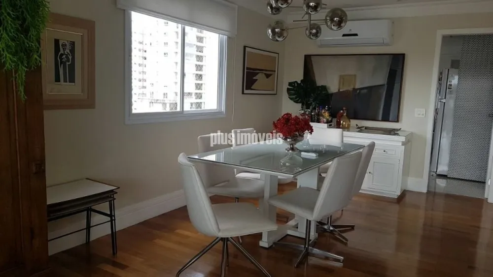 Apartamento, 3 quartos, 203 m² - Foto 1