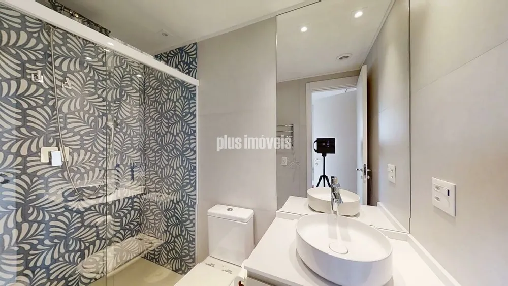 Apartamento, 3 quartos, 145 m² - Foto 2