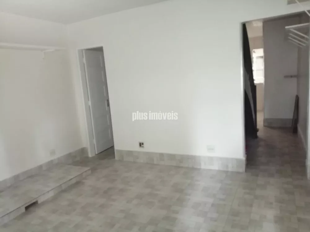 Casa de Vila à venda com 2 quartos, 100m² - Foto 2