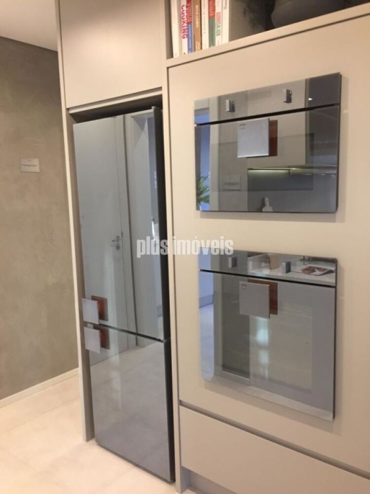 Apartamento, 3 quartos, 157 m² - Foto 2