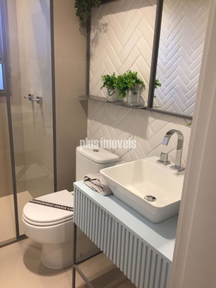 Apartamento, 3 quartos, 157 m² - Foto 1
