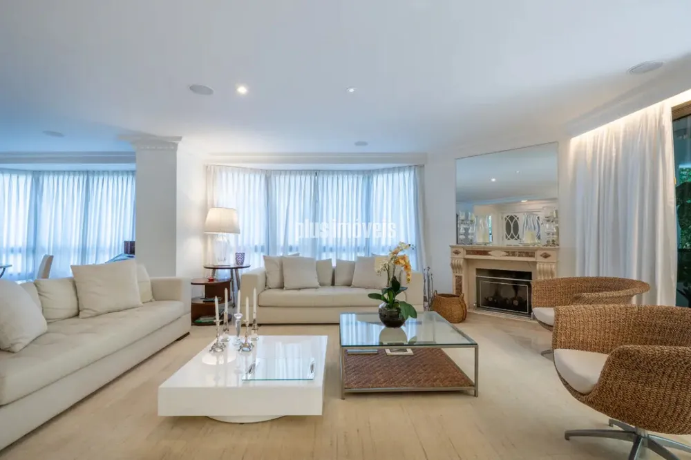 Apartamento, 3 quartos, 370 m² - Foto 1