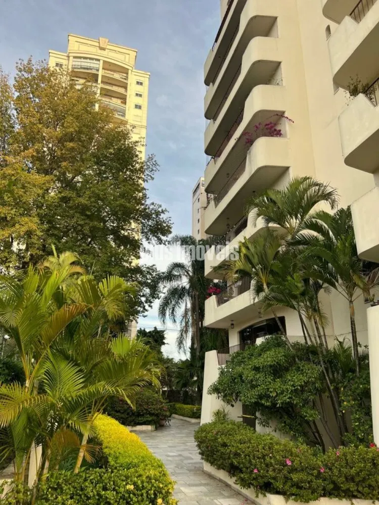 Apartamento, 3 quartos, 152 m² - Foto 2