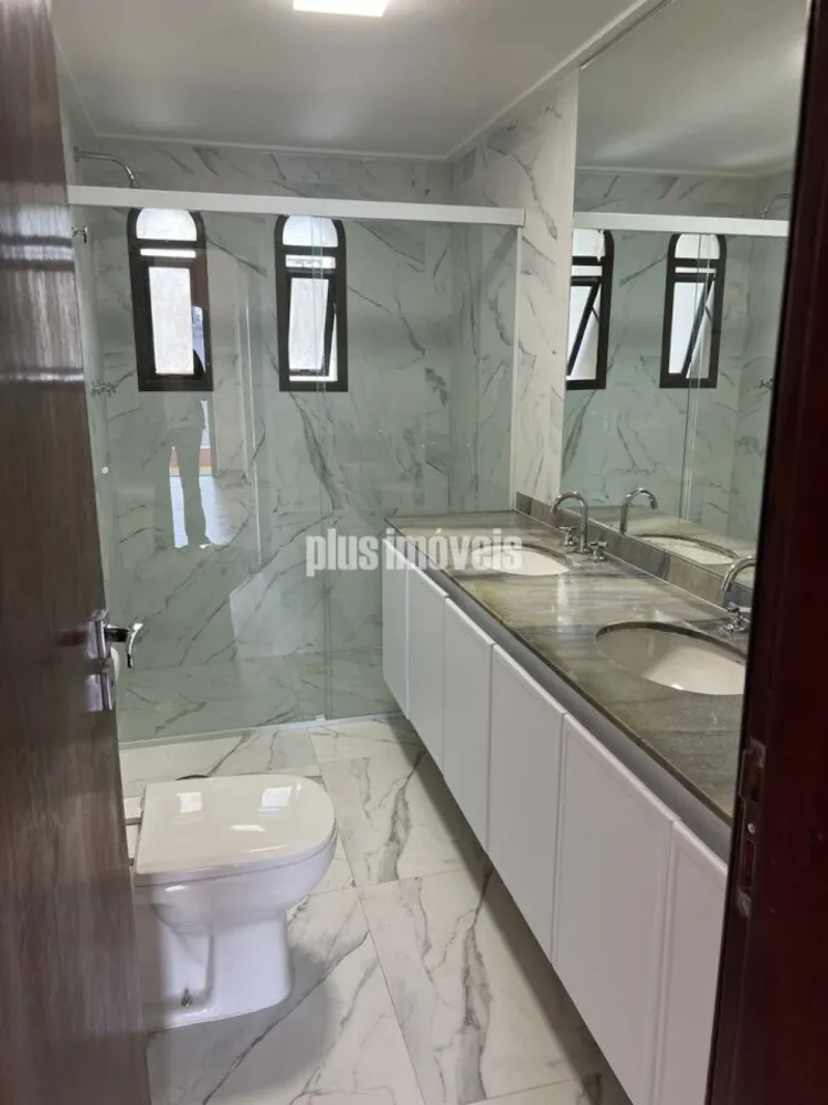Apartamento, 3 quartos, 152 m² - Foto 1