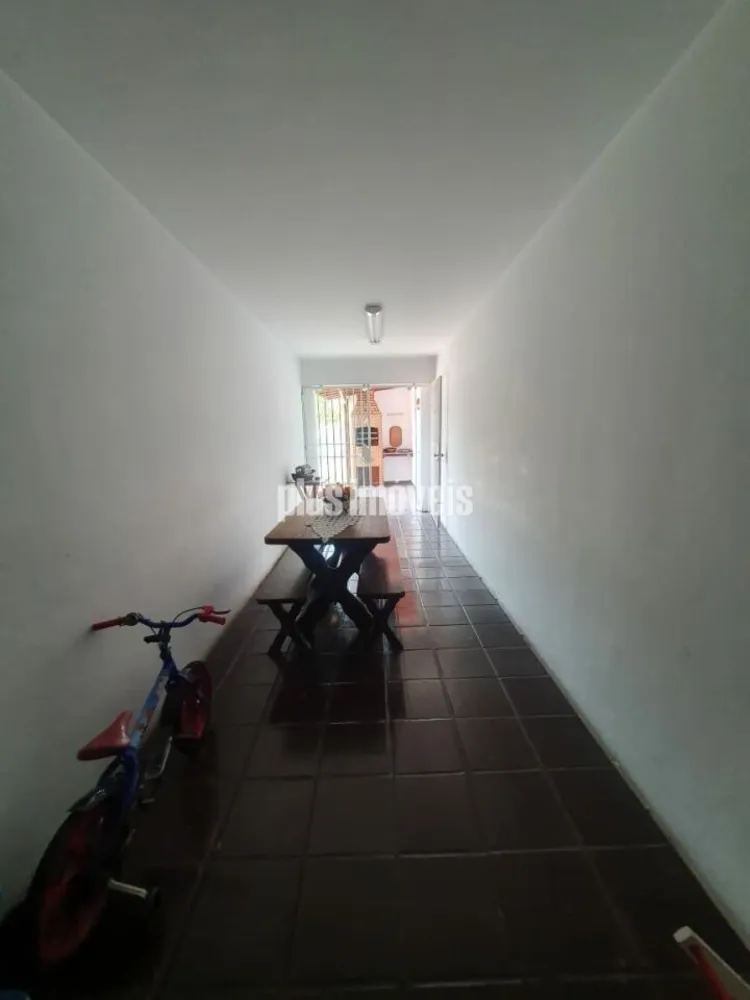 Casa, 3 quartos, 240 m² - Foto 4