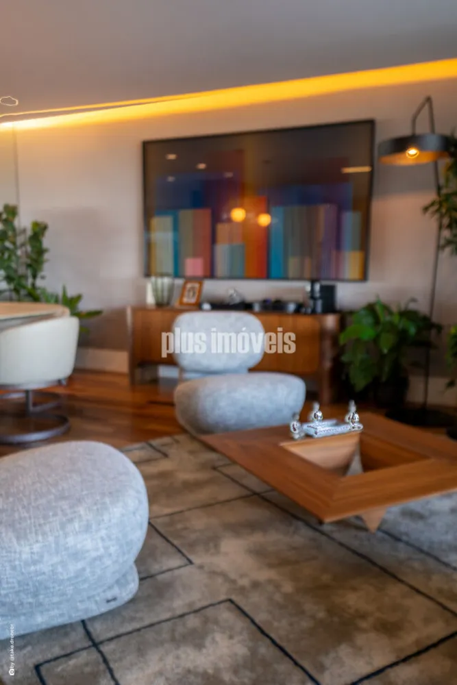 Apartamento, 3 quartos, 185 m² - Foto 1