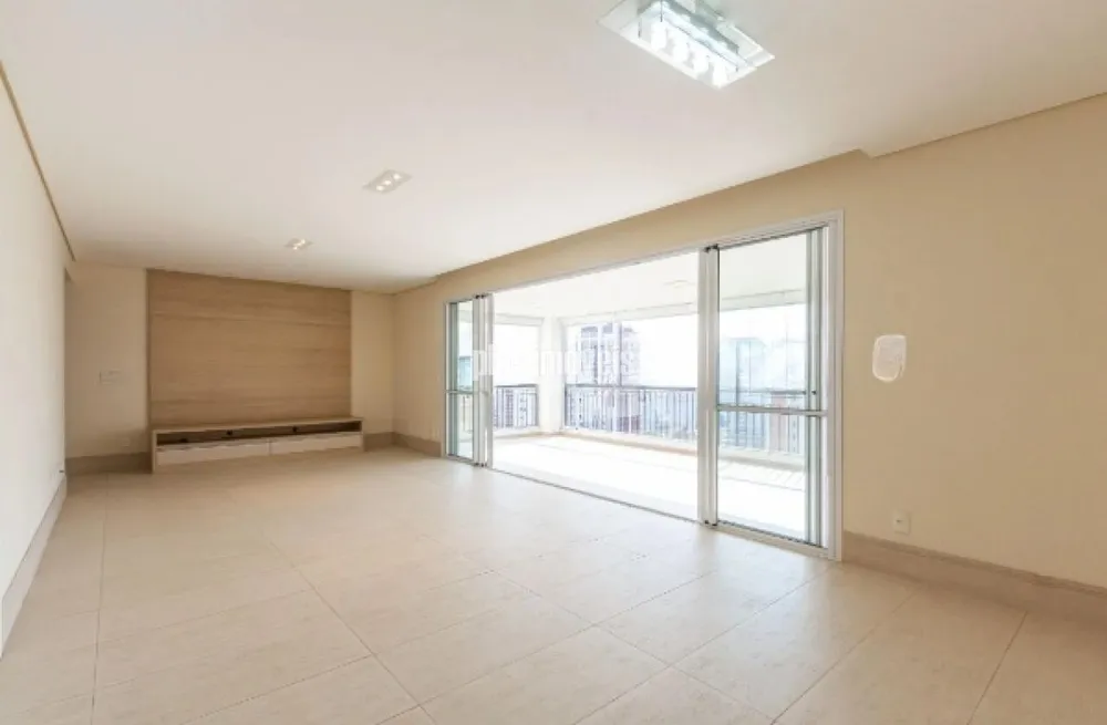 Apartamento, 4 quartos, 202 m² - Foto 1
