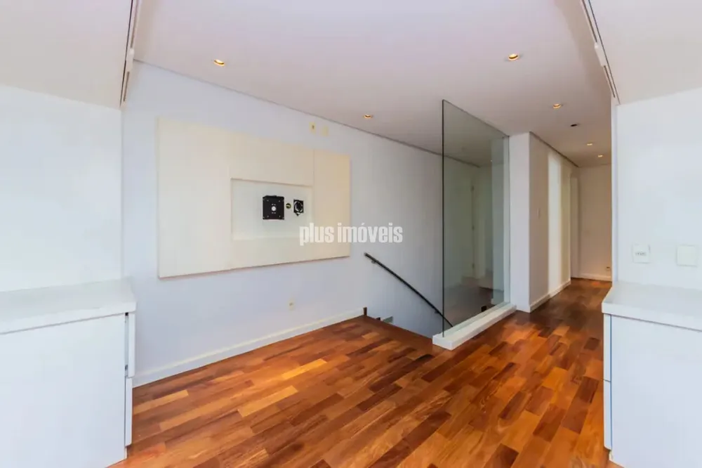 Apartamento, 3 quartos, 198 m² - Foto 1