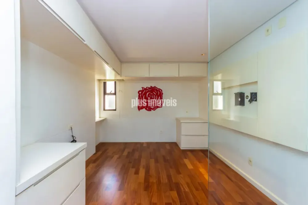 Apartamento, 3 quartos, 198 m² - Foto 2