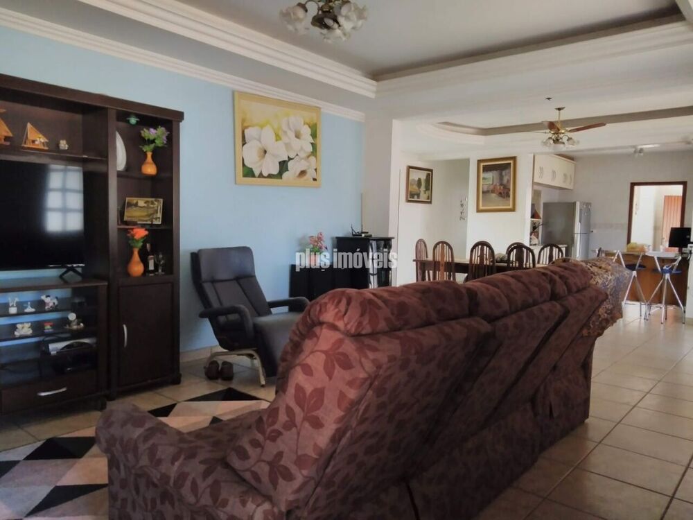 Chácara, 3 quartos, 2002 m² - Foto 2