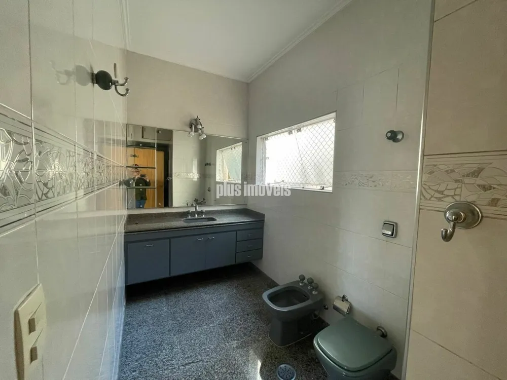 Apartamento, 3 quartos, 230 m² - Foto 2