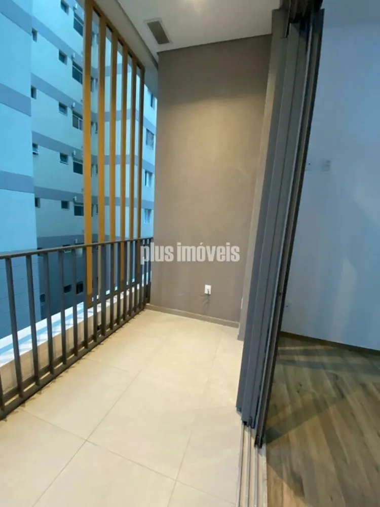 Apartamento, 1 quarto, 27 m² - Foto 1