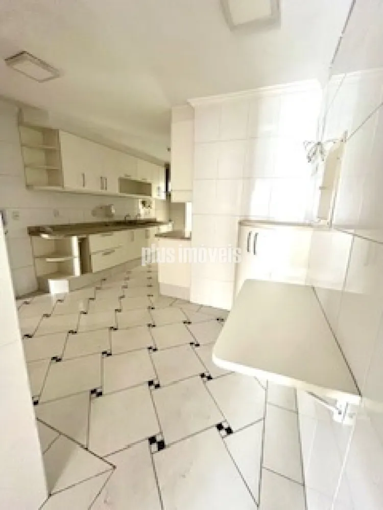 Apartamento, 4 quartos, 241 m² - Foto 10