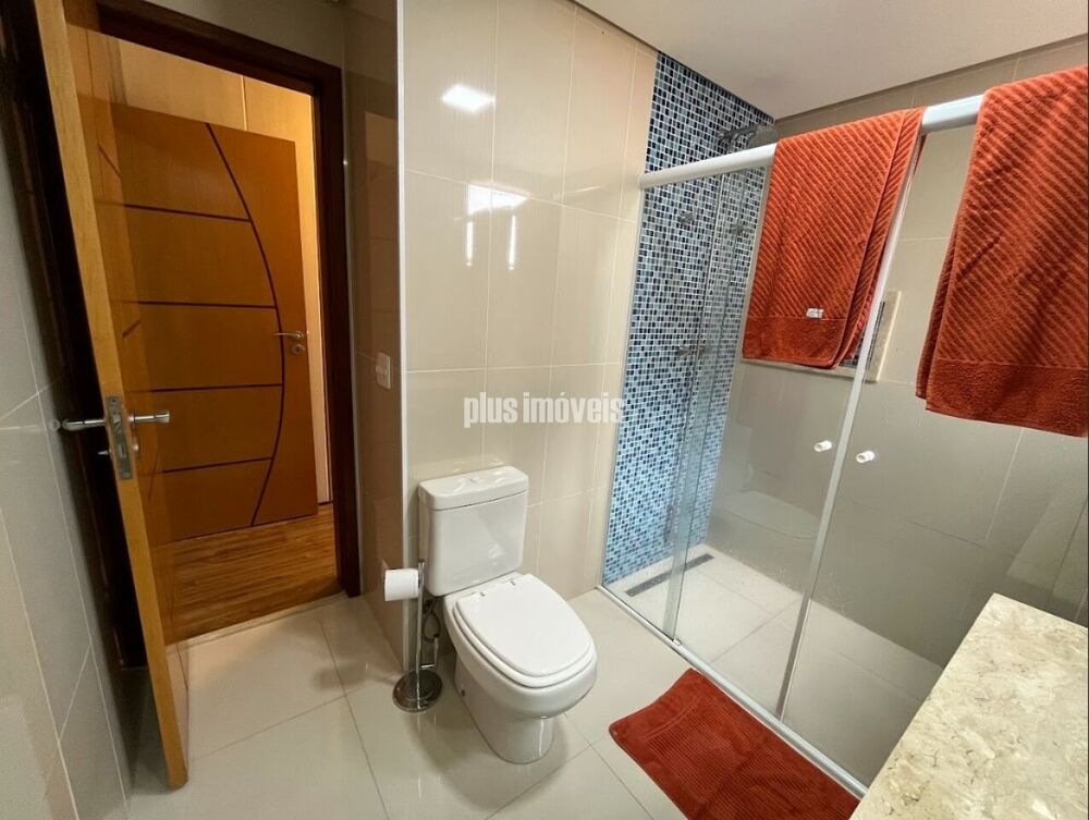 Apartamento, 3 quartos, 330 m² - Foto 2
