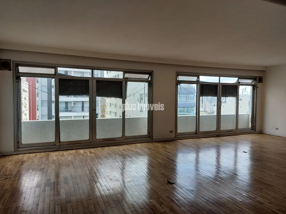 Apartamento, 3 quartos, 300 m² - Foto 1