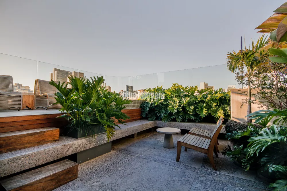 Apartamento, 3 quartos, 242 m² - Foto 1