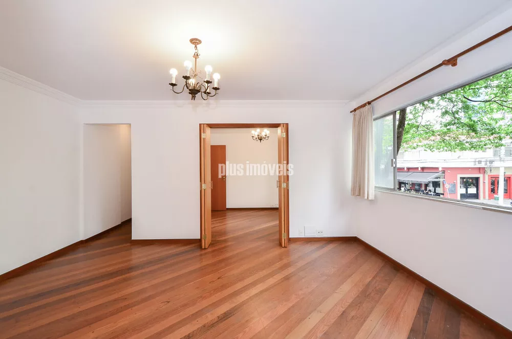 Apartamento à venda com 2 quartos, 74m² - Foto 1