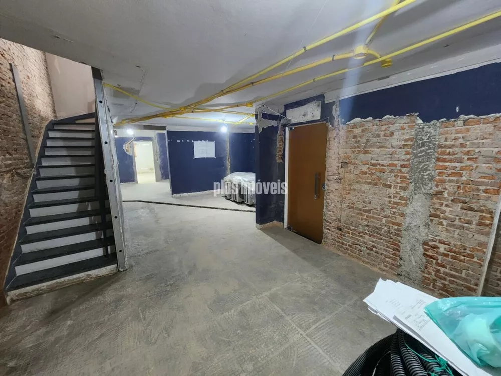 Casa Comercial à venda com 1 quarto, 270m² - Foto 1