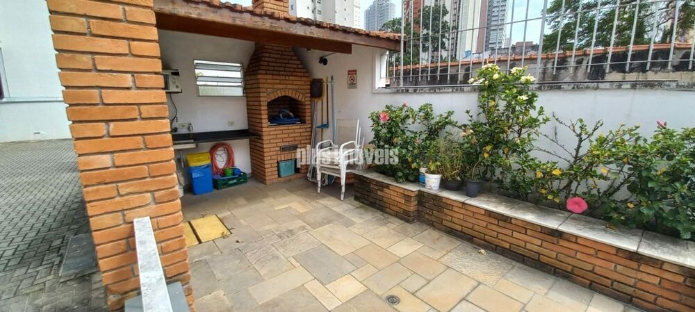 Casa de Condomínio à venda com 4 quartos, 250m² - Foto 4