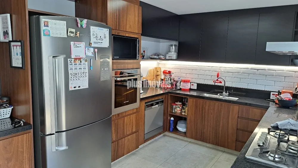 Casa, 3 quartos, 200 m² - Foto 9