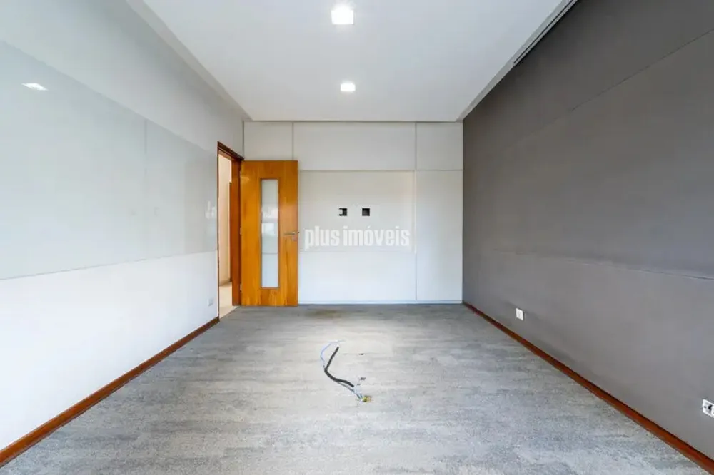 Casa, 3 quartos, 216 m² - Foto 2