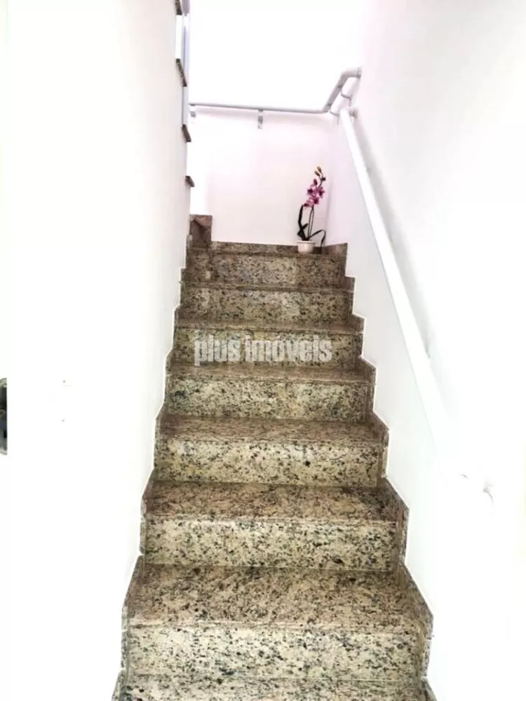 Casa, 6 quartos, 128 m² - Foto 3