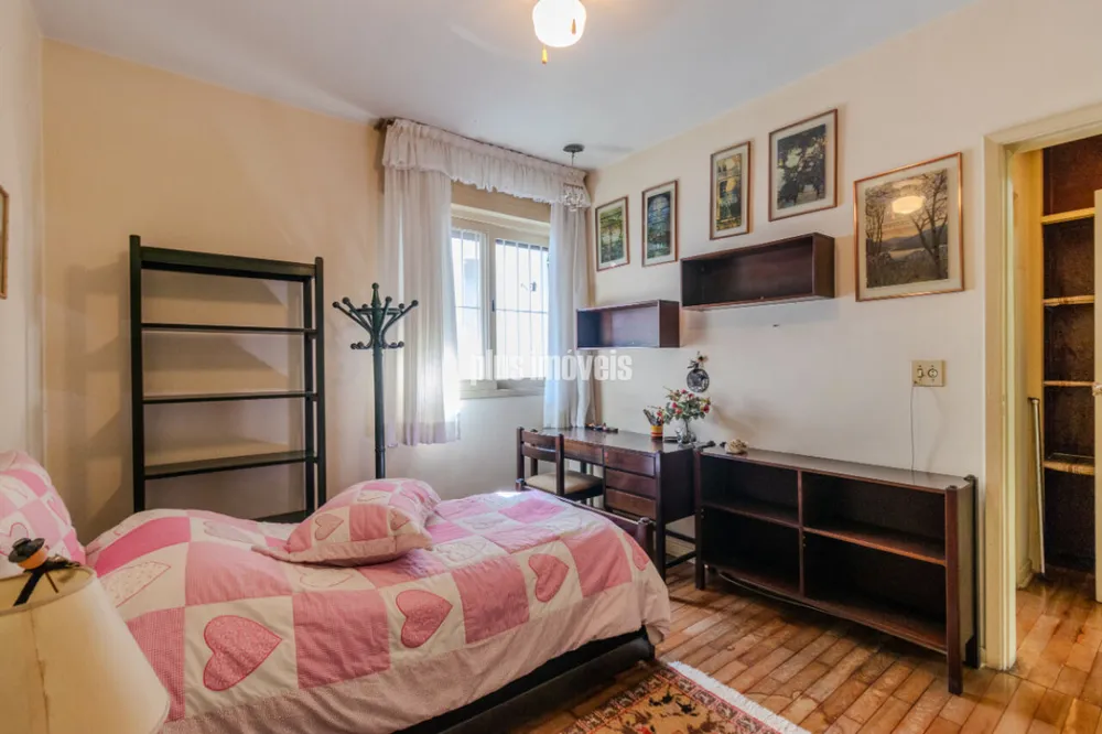 Casa, 4 quartos, 300 m² - Foto 1