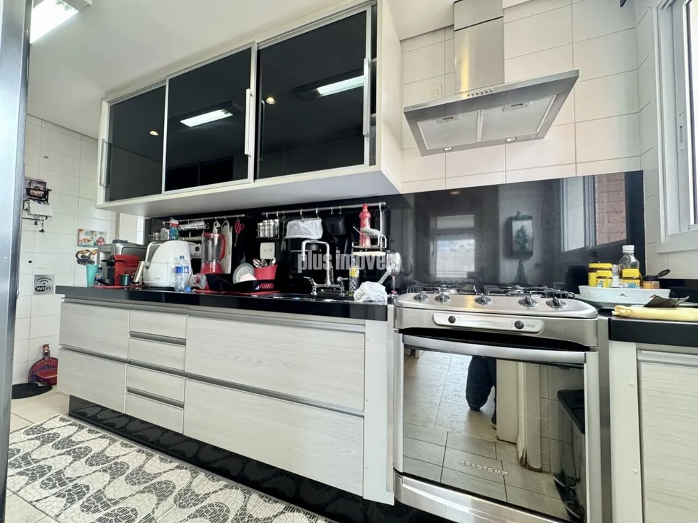 Apartamento, 3 quartos, 158 m² - Foto 1