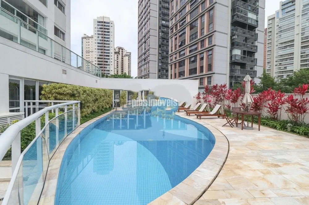Apartamento, 3 quartos, 213 m² - Foto 1
