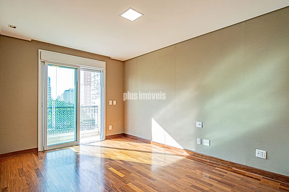 Apartamento, 3 quartos, 218 m² - Foto 2
