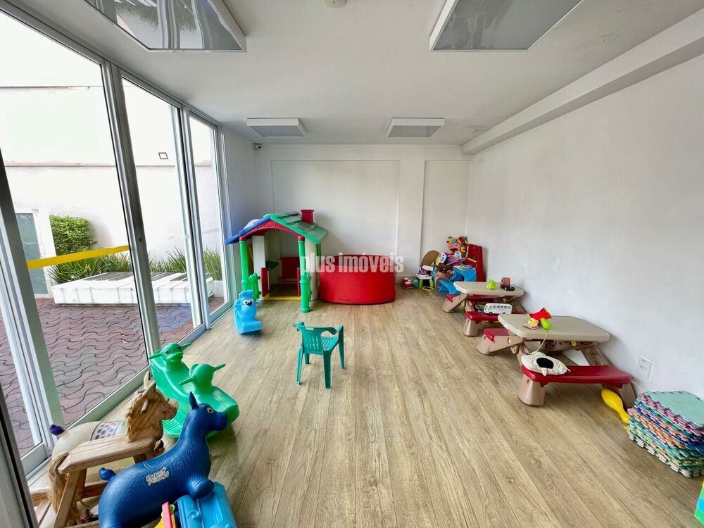 Apartamento, 3 quartos, 147 m² - Foto 1