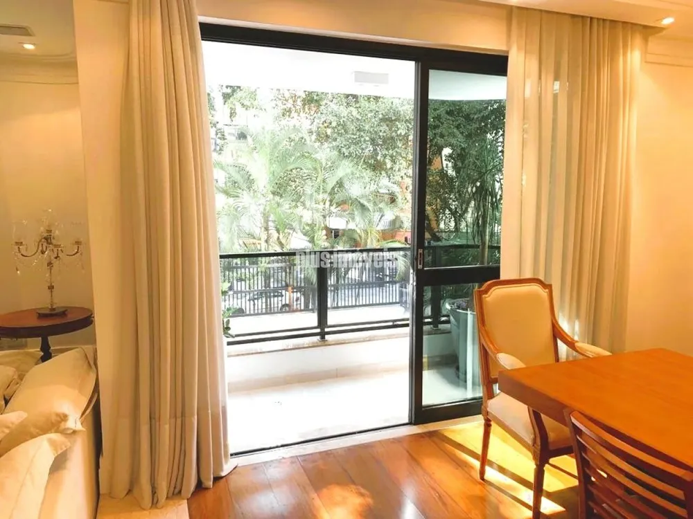 Apartamento, 4 quartos, 246 m² - Foto 2