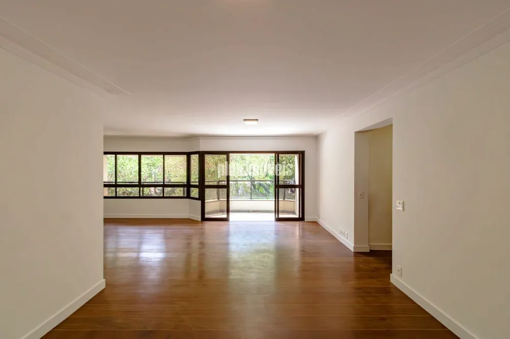 Apartamento, 3 quartos, 190 m² - Foto 1