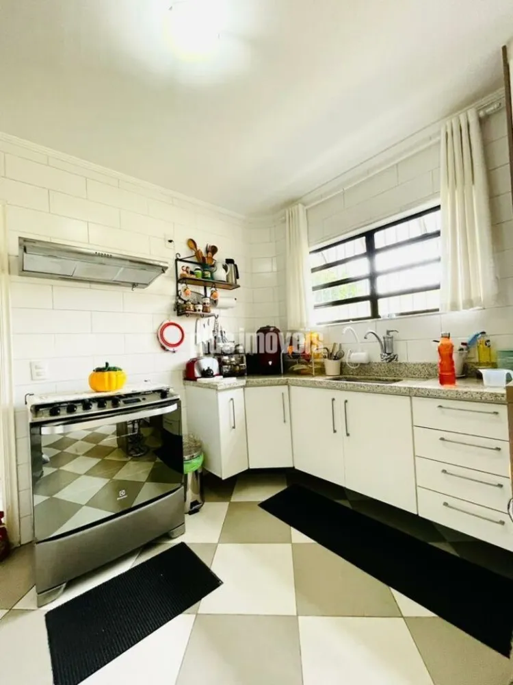 Casa, 4 quartos, 168 m² - Foto 2