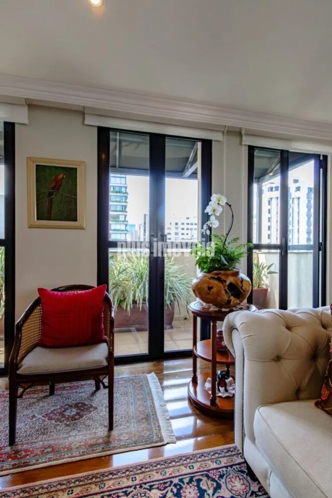 Apartamento, 3 quartos, 603 m² - Foto 2