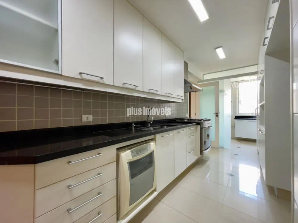 Apartamento, 3 quartos, 184 m² - Foto 1