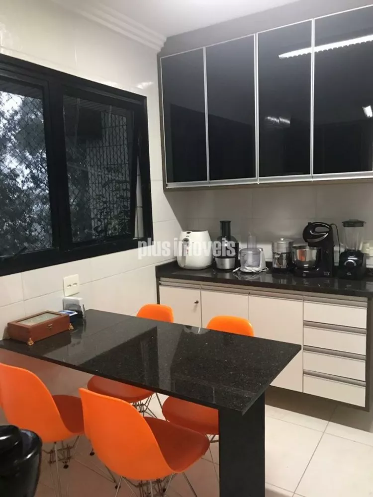 Apartamento à venda com 5 quartos, 230m² - Foto 12