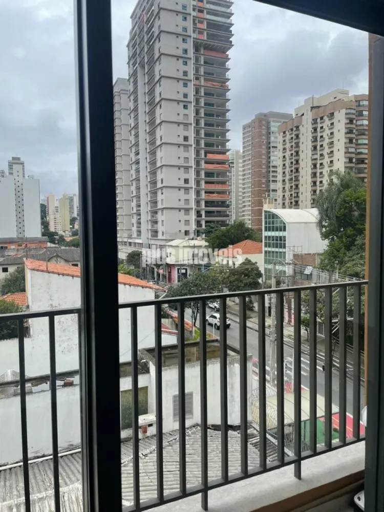 Apartamento, 1 quarto, 27 m² - Foto 1