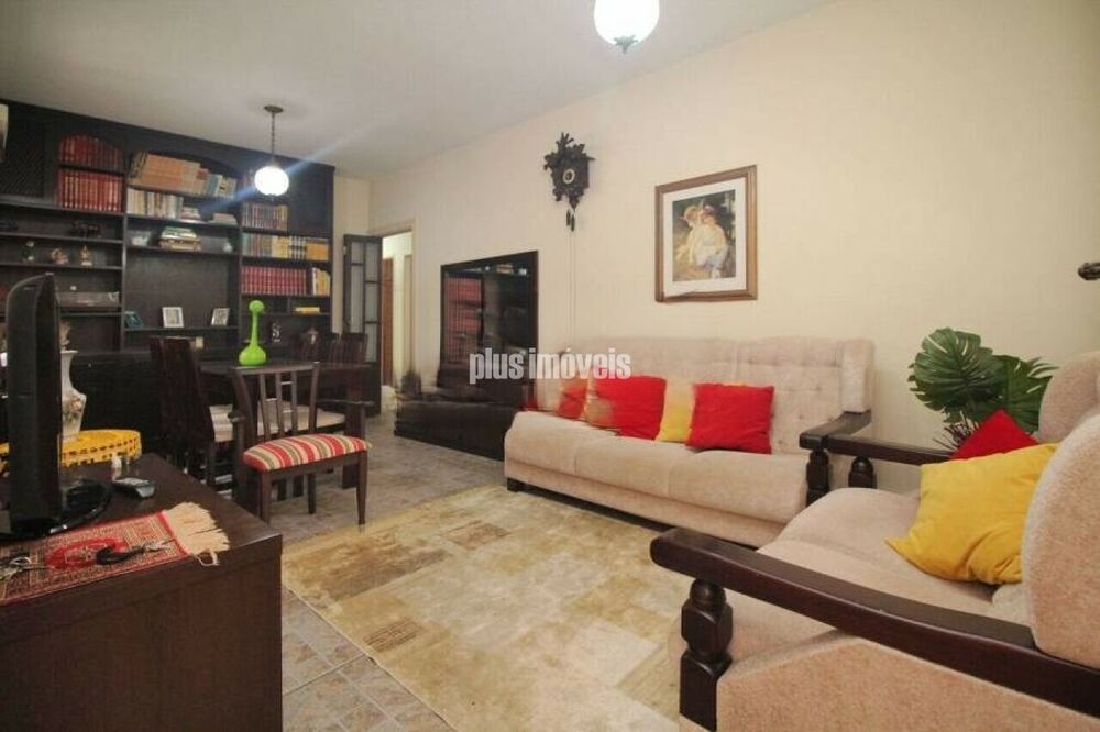 Casa, 3 quartos, 244 m² - Foto 1