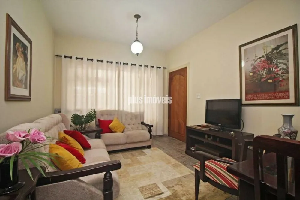 Casa, 3 quartos, 244 m² - Foto 1