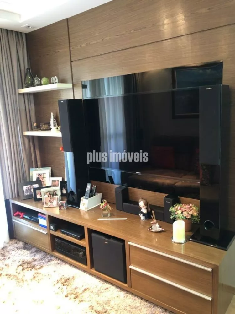 Apartamento à venda com 3 quartos, 67m² - Foto 2