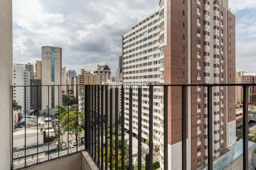 Apartamento, 3 quartos, 240 m² - Foto 1