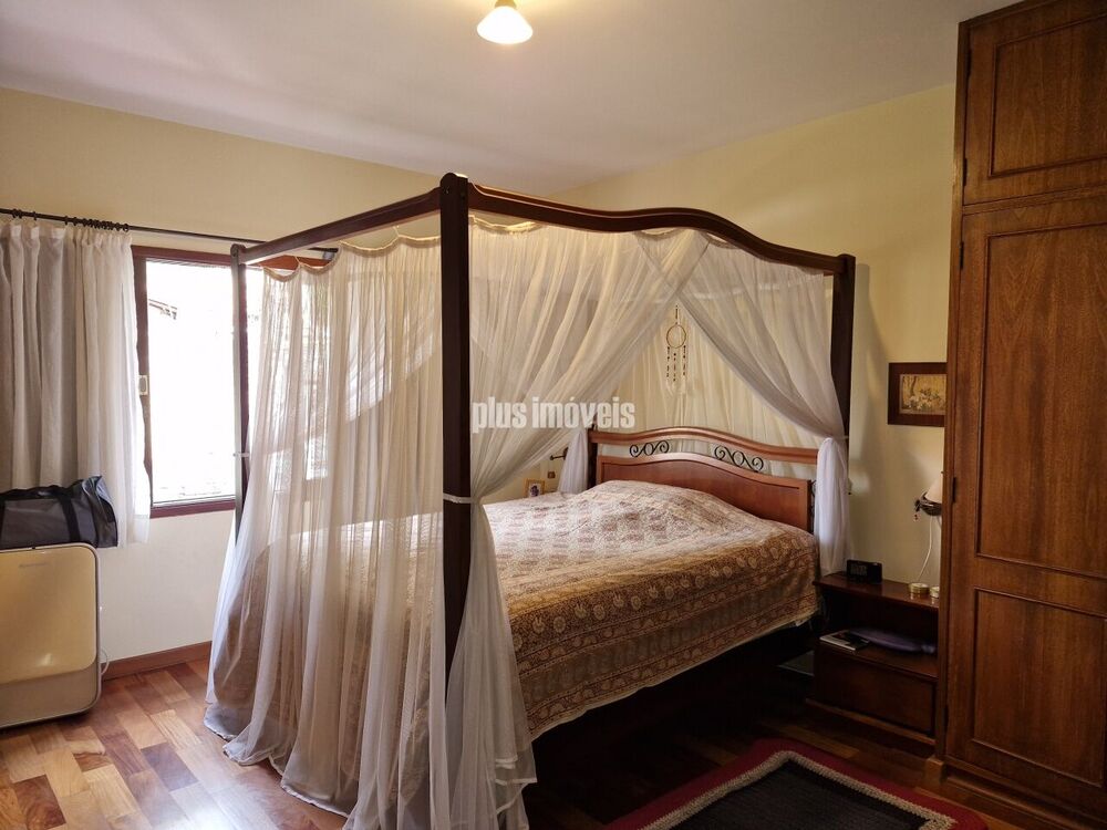 Casa, 3 quartos, 240 m² - Foto 17